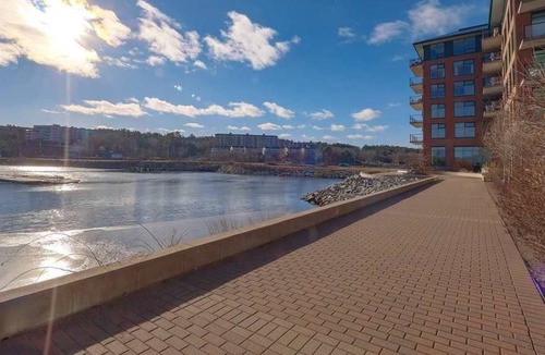 Bedford Condo | Beautiful condo on Bedford Basin