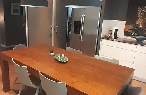 Merignac House | Beautiful contemporary house calm absolute