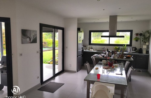 Jacou House | Beautiful contemporary house for rent