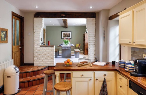 Blackford House | Beautiful Converted Barn in Bruton, Somerset