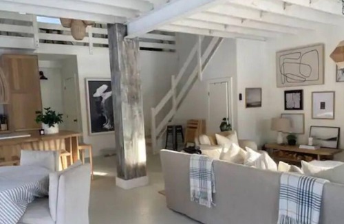 Grey Highlands House | Beautiful Converted Barn in The Grey Highlands