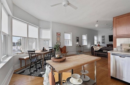 Champaign Apartment | Beautiful corner view loft in downtown Champaign.