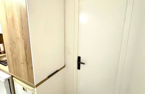 Saintry-sur-Seine Apartment | Beautiful, cosy studio