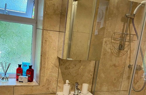 Maisemore House | Beautiful Cotswold Bungalow