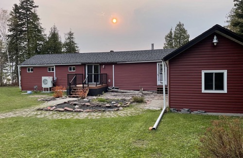 Echo Bay Cottage | Beautiful Cottage on Lake Superior with Incredible Sunsets