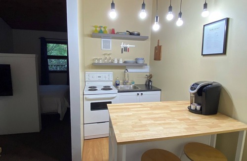 Sauble Beach Cottage | Beautiful cottage located just steps from the main beach!