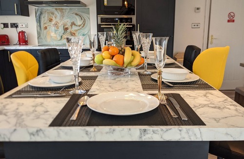 Ely Cottage | Beautiful Cottage in Sutton Ely-Next to Sutton Gault