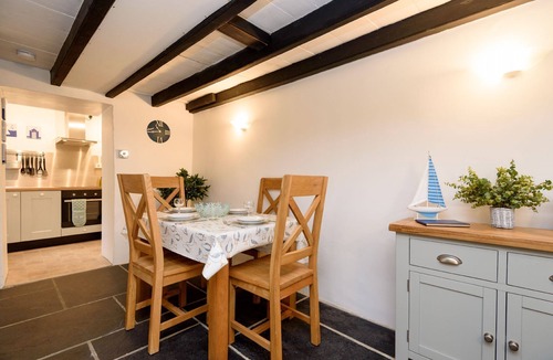 West Looe House | Beautiful Cottage in West Looe with parking