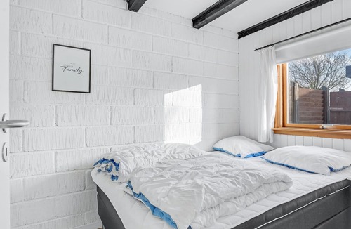 Skastrup Strand House | Beautiful cottage not far from the water.