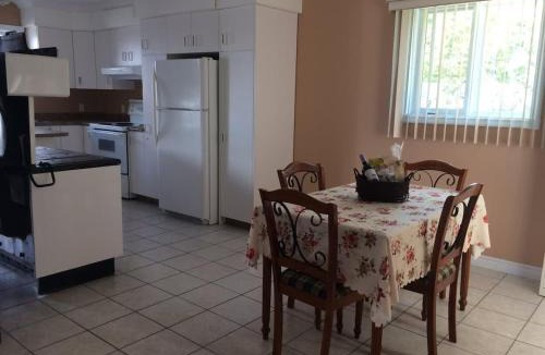 Palmarolle House | Beautiful cottage on Lake Abitibi