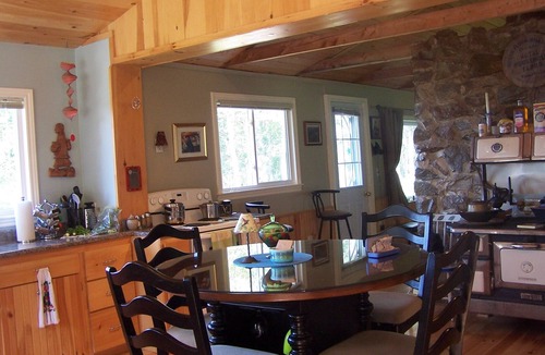 Boularderie Cottage | Beautiful Cottage Overlooking the Bras D'or Lakes