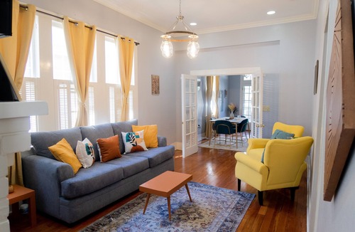 Beauregard Town Historic District House | Beautiful Cottage - Prime Downtown Location! 2 Miles to LSU!