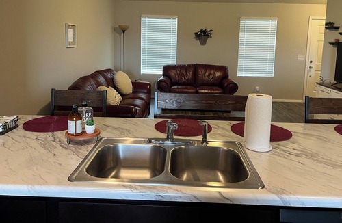Collinsville House | Beautiful cottage