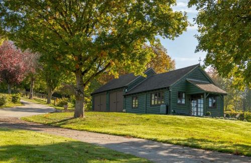 Rudloe House | Beautiful Cottage With Stunning Views in Box