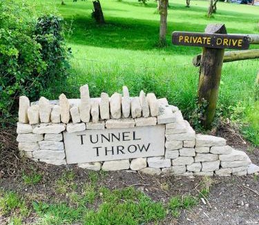 Rudloe House | Beautiful Cottage With Stunning Views in Box