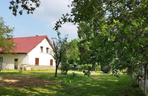 La Bazoche-Gouet House | Beautiful country house located in Eure-et-Loire in an idyllic setting