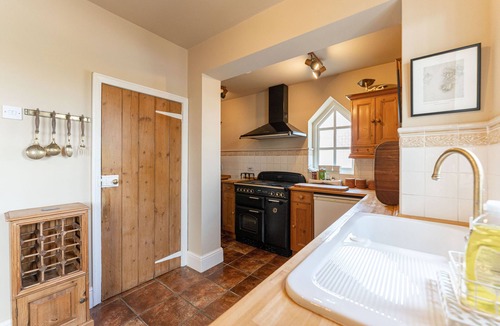 Pattingham Cottage | Beautiful Country Cottage