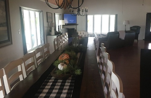 Powhatan Other | Beautiful Country Farmhouse on 2 acres, sleeps 12, Hunting & Fishing Area!