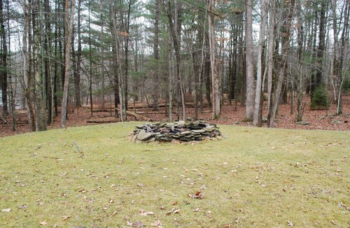 White Mills House | Beautiful Country Home Secluded On 8 Acres-Private Setting