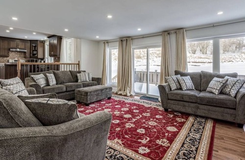 Hamilton House | Beautiful Country house