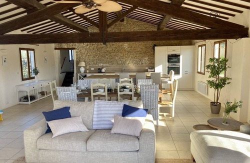 Fanjeaux Villa | Beautiful countryside home with pool + views