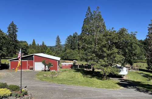 Marcola House | Beautiful county location