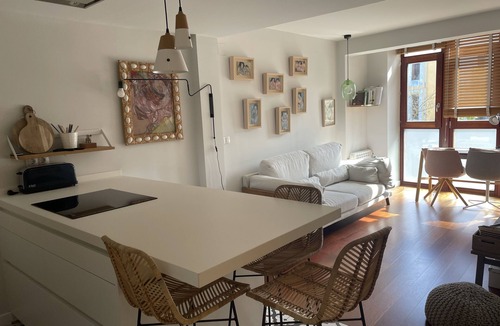 Bilbao la Vieja Apartment | Beautiful Cozy Apartment in old Town