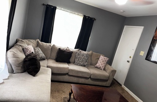 Trotwood Apartment | Beautiful cozy ensuite