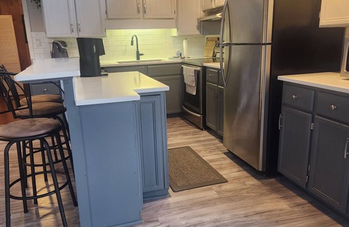 Picton Cottage | Beautiful, Cozy, Garden Cottage in Bloomfield