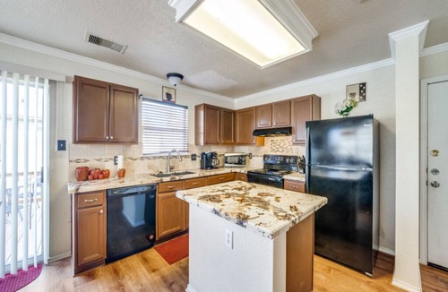 West San Antonio House | 💢BEAUTIFUL & COZY Home near Lackland,AFB & SeaWorld.💢