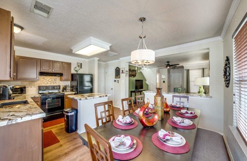 West San Antonio House | 💢BEAUTIFUL & COZY Home near Lackland,AFB & SeaWorld.💢