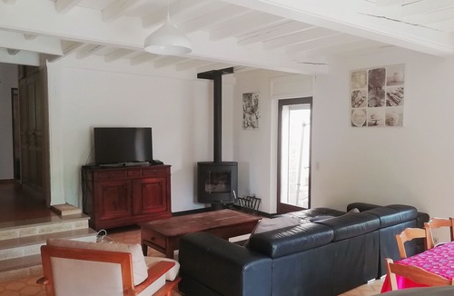 Montarnaud Villa | Beautiful craftsman's house with exceptional view