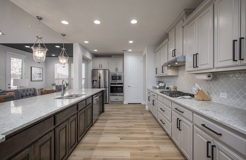 Argyle House | Beautiful Designer Home in Argyle with gym and pool access
