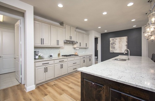Argyle House | Beautiful Designer Home in Argyle with gym and pool access