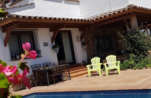 Empuriabrava House | Beautiful detached villa, 4 bedrooms with private pool.