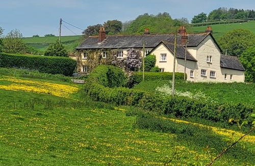 Bradninch Apartment | Beautiful Devon Farmhouse