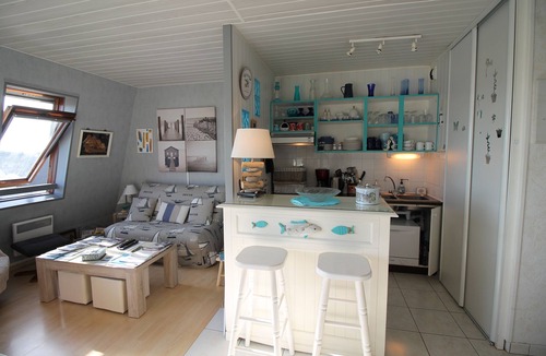 Bernieres-sur-Mer Apartment | BEAUTIFUL DUPLEX SUNNY DIRECT ACCESS JUNO BEACH
