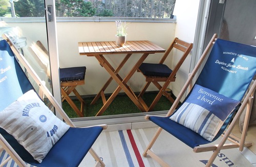 Bernieres-sur-Mer Apartment | BEAUTIFUL DUPLEX SUNNY DIRECT ACCESS JUNO BEACH