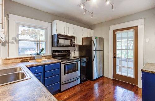 Kansas City House | Beautiful Duplex In Kansas City! 13&14 v2