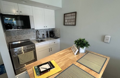 Islamorada Apartment | Beautiful Efficiency Apartment - Bayfront, Islamorada Apt 232