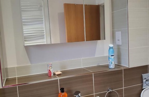 Openshaw Apartment | Beautiful & elegant 2 Bed Room House