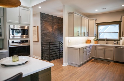 Tulsa House | Beautiful, Elegant, Unique, Modern! By Gathering Place, Discovery Lab, & Expo!