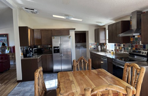 Reserve House | Beautiful entire home, sleeps up to 10! Hunters paradise, private ponds