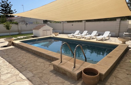 L'Eucaliptus House | Beautiful house in the Ebro Delta with outdoor pool and 100 m. from the beach