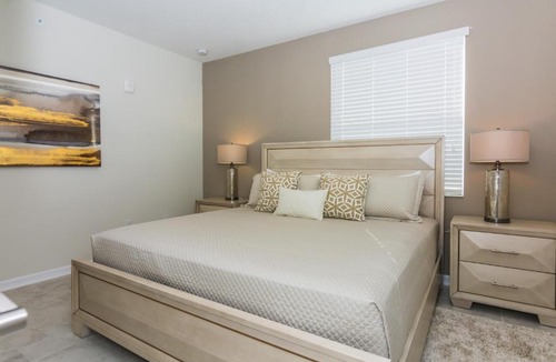 Kissimmee Apartment | Beautiful Family Apartment at Storey Lake only 10 minutes from Disney SL4731-101