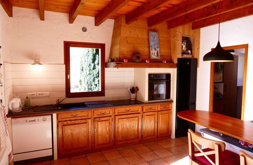 Campan Ski Chalet | Beautiful family chalet for 8 people in a privileged setting