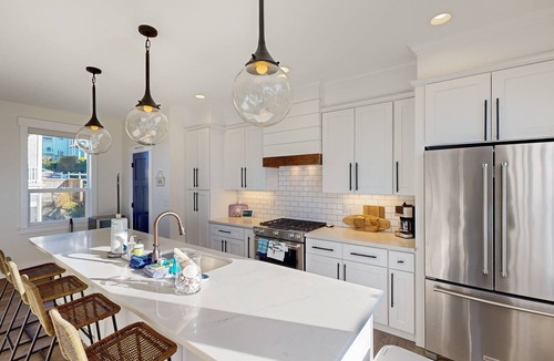 Nelscott House | Beautiful family friendly home with private hot tub walk to beach shared pool