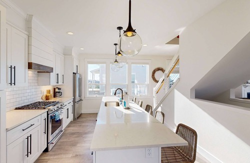 Nelscott House | Beautiful family friendly home with private hot tub walk to beach shared pool