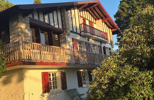 Espelette House | Beautiful family home in the heart of the Basque countryside, less than 30 minutes from the beaches