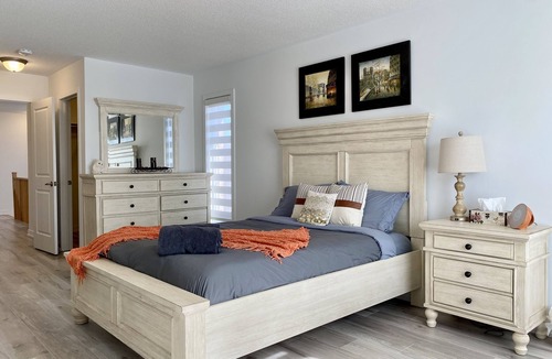 Whitby Condo | Beautiful Family Home Near a Nordic Spa